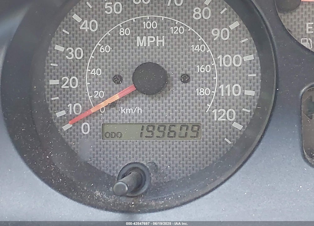 1999 TOYOTA RAV4 VIN: JT3GP10V1X7060726