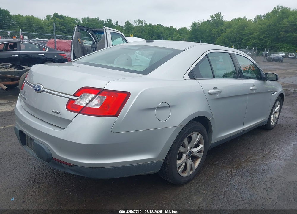 2011 FORD TAURUS VIN: 1FAHP2EW3BG103341