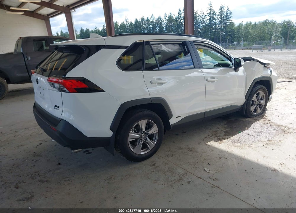 2025 TOYOTA RAV4 HYBRID VIN: JTMRWRFV2SD286524
