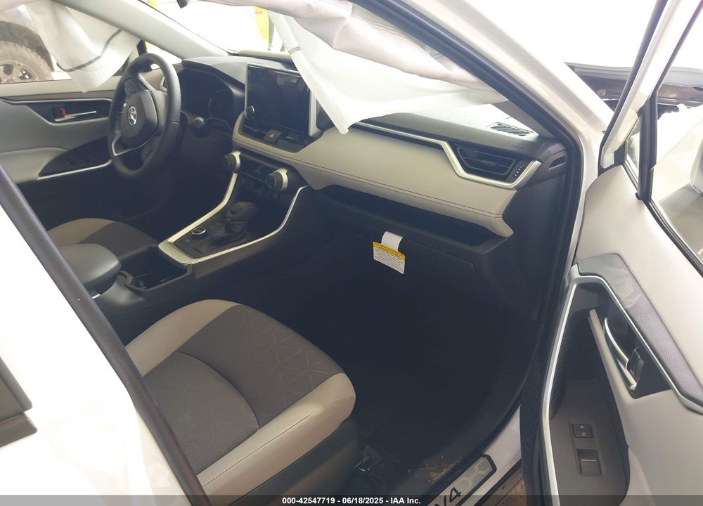 2025 TOYOTA RAV4 HYBRID VIN: JTMRWRFV2SD286524