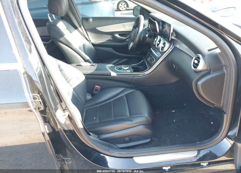 2019 MERCEDES-BENZ C CLASS VIN: 55SWF8DB1KU318960
