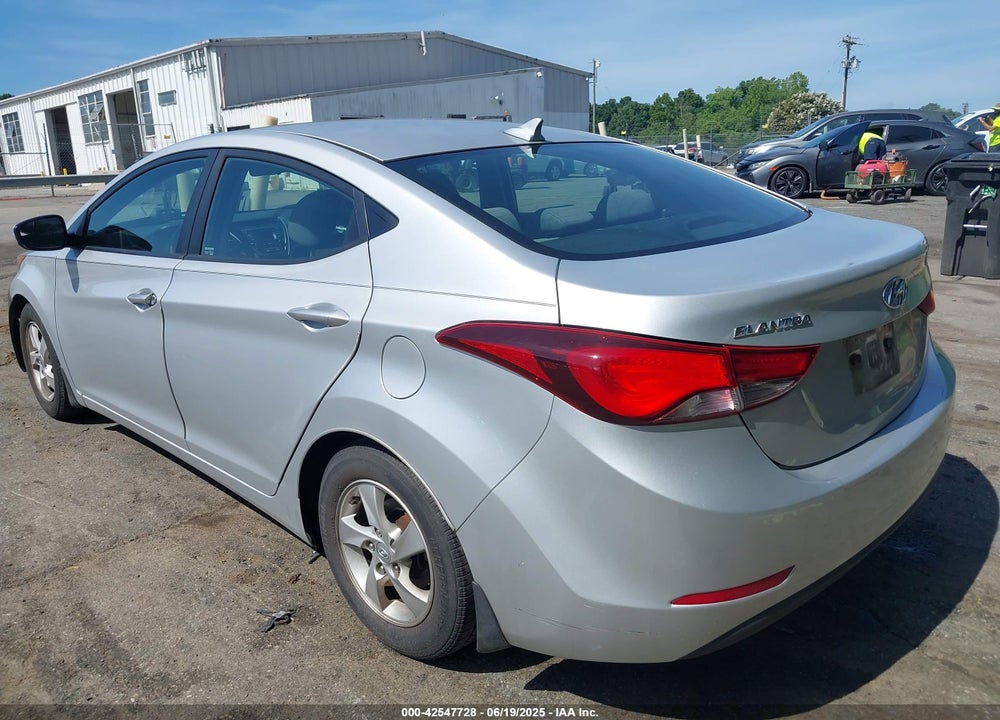 2015 HYUNDAI ELANTRA SE VIN: KMHDH4AE3FU310006