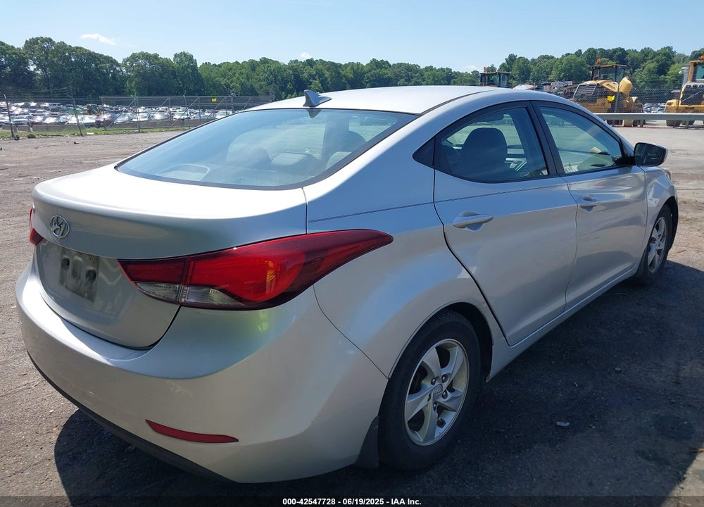 2015 HYUNDAI ELANTRA SE VIN: KMHDH4AE3FU310006
