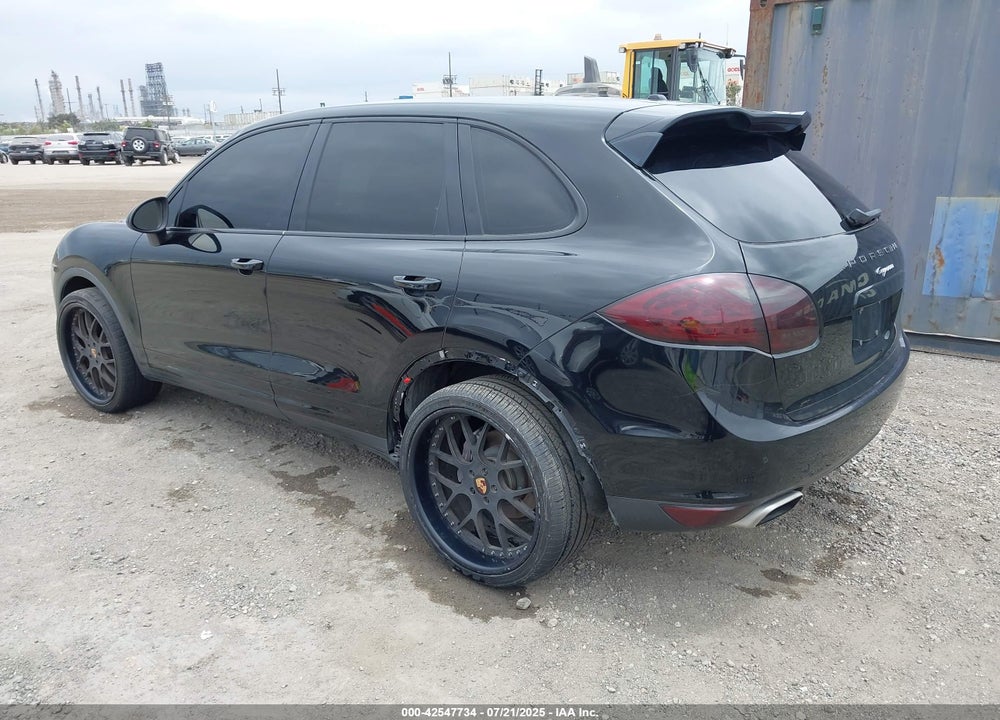 2014 PORSCHE CAYENNE VIN: WP1AA2A25ELA92112