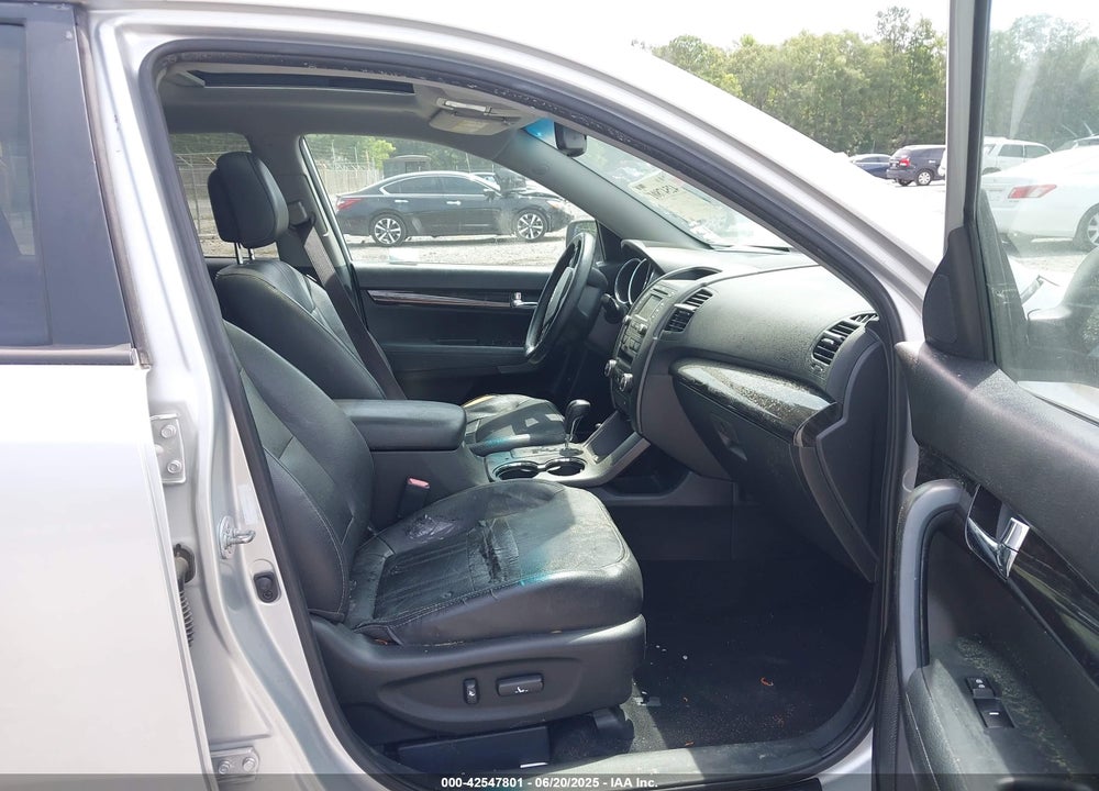 2013 KIA SORENTO EX V6 VIN: 5XYKU4A26DG411293