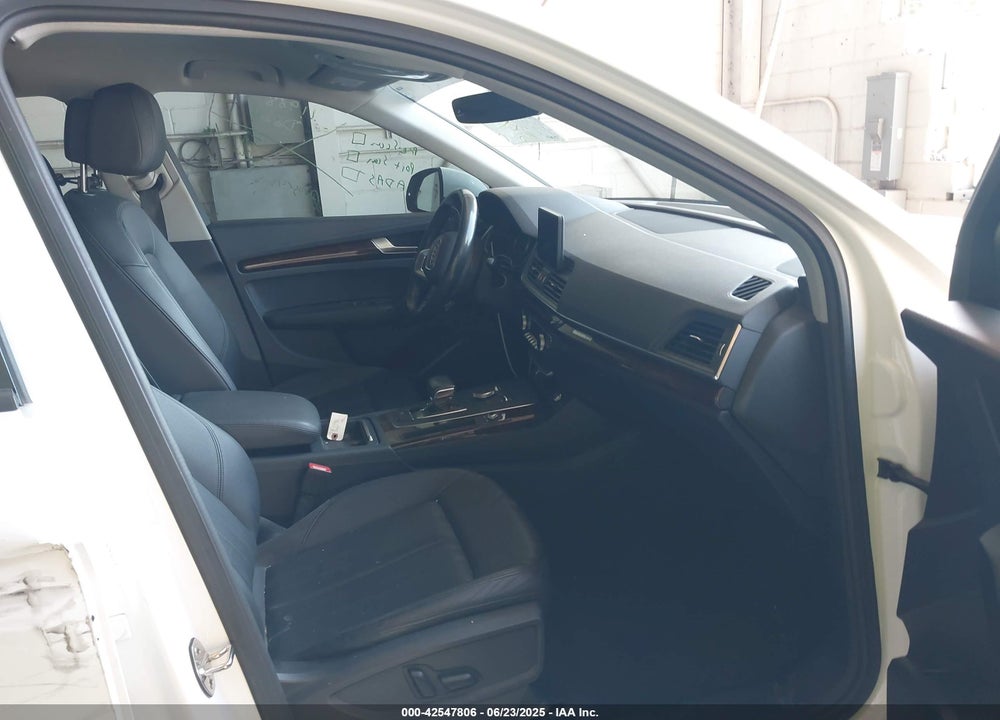 2018 AUDI Q5 VIN: WA1ANAFY2J2097467