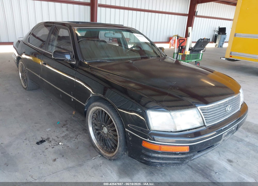 1996 LEXUS LS 400 VIN: JT8BH22F1T0058295