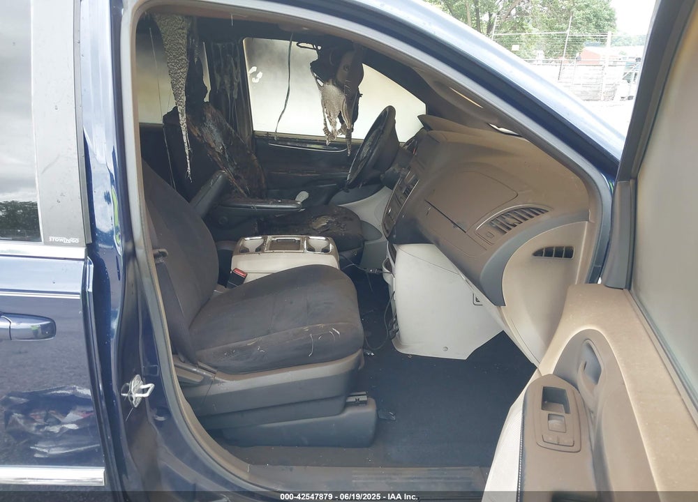2012 CHRYSLER TOWN & COUNTRY TOURING VIN: 2C4RC1BG0CR216570
