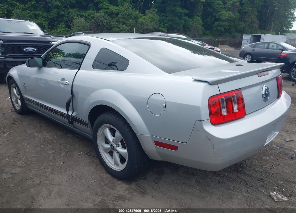 2008 FORD MUSTANG VIN: 1ZVHT80N785160327
