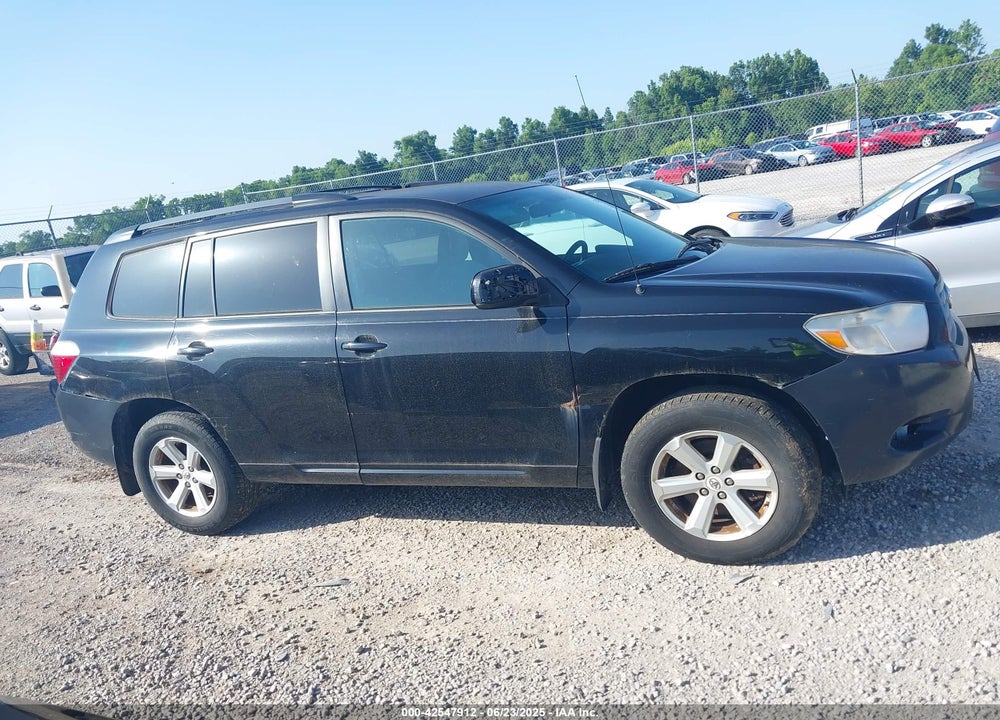 2010 TOYOTA HIGHLANDER BASE V6 VIN: 5TDBK3EH5AS013845
