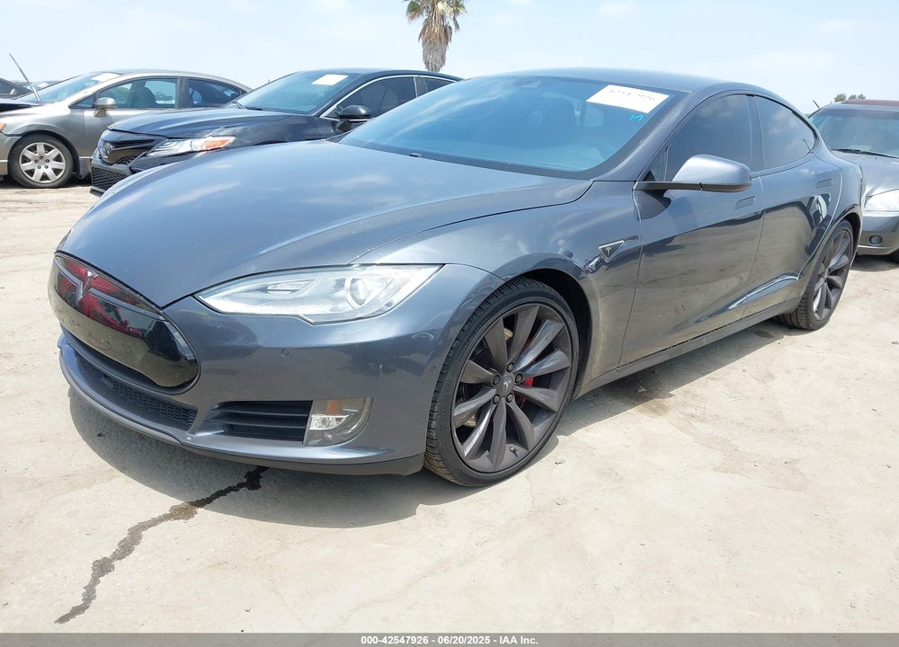 2014 TESLA MODEL S VIN: 5YJSA1H2XEFP66036