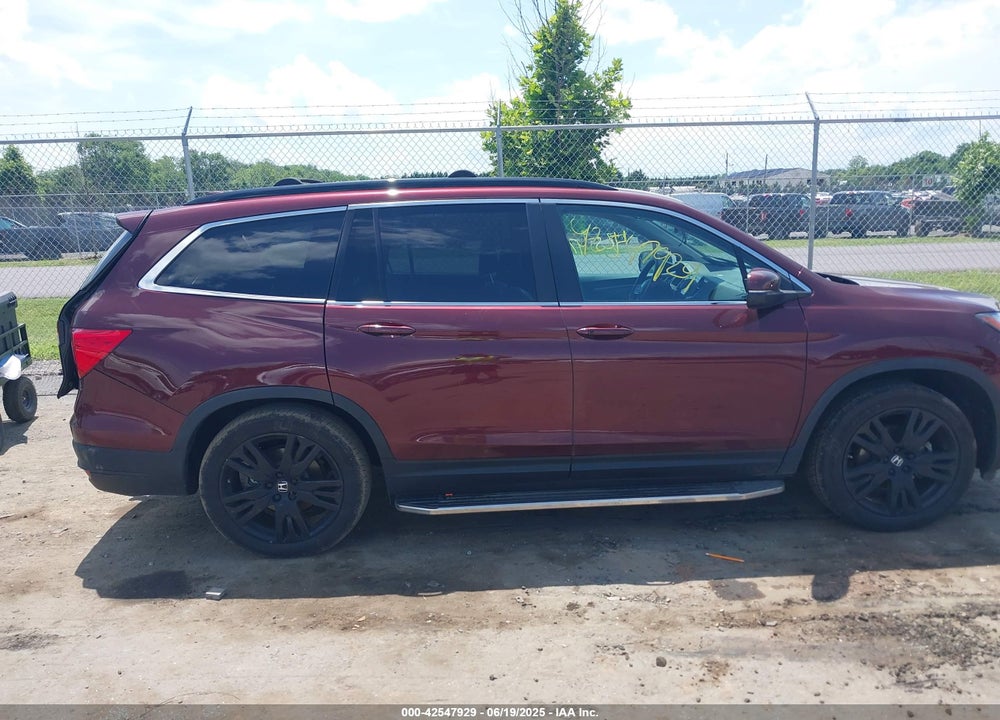 2022 HONDA PILOT VIN: 5FNYF6H25NB043073