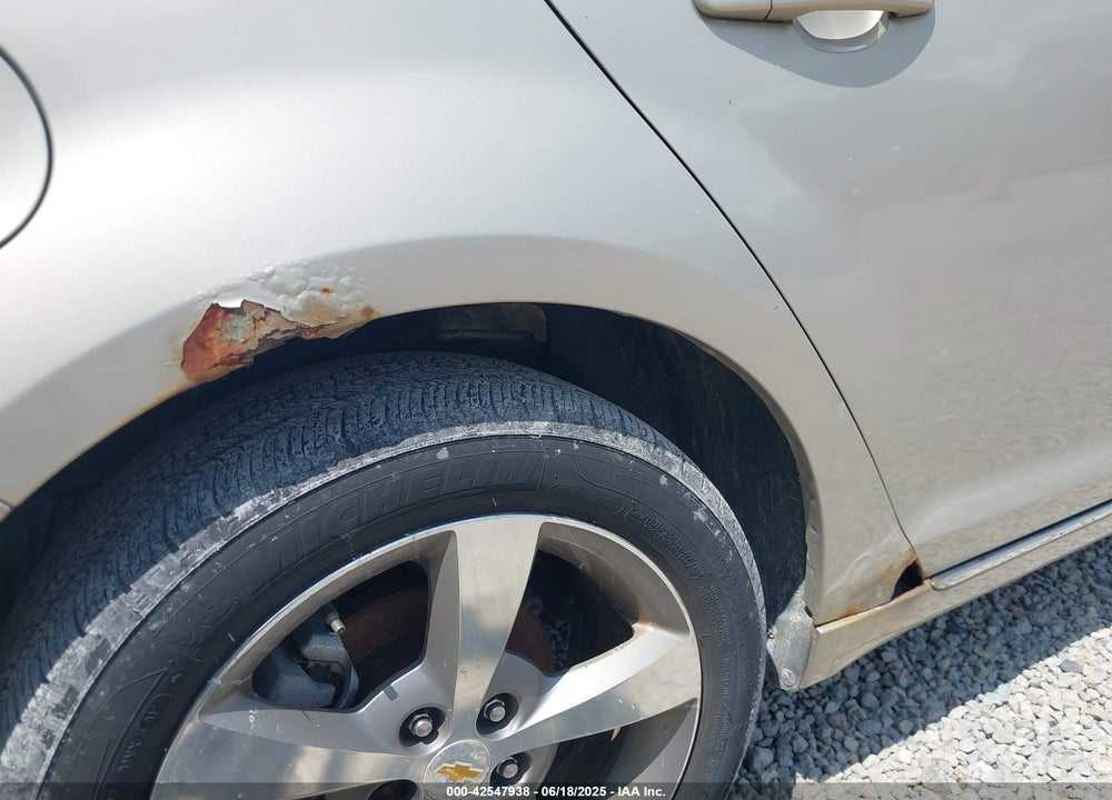 2011 CHEVROLET MALIBU VIN: 1G1ZC5E17BF240247
