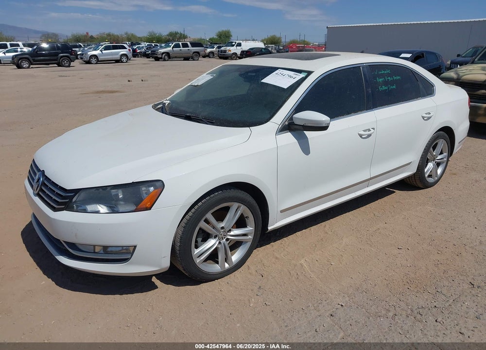 2014 VOLKSWAGEN PASSAT VIN: 1VWCT7A37EC116353