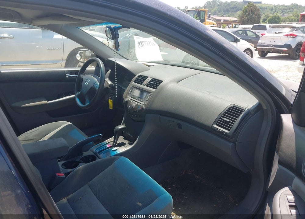 2007 HONDA ACCORD VIN: 1HGCM664X7A073784