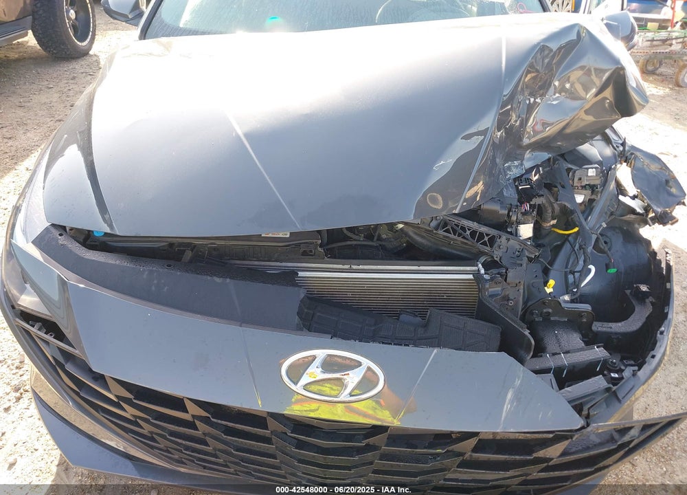 2023 HYUNDAI ELANTRA VIN: KMHLM4AG5PU606977