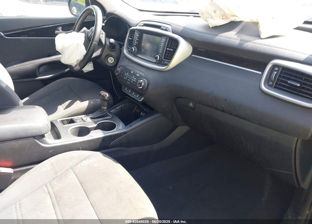 2017 KIA SORENTO VIN: 5XYPG4A33HG277001