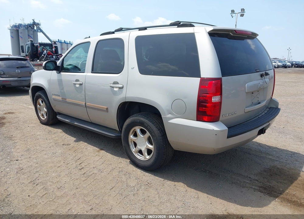 2007 CHEVROLET TAHOE VIN: 1GNFC13027R235130