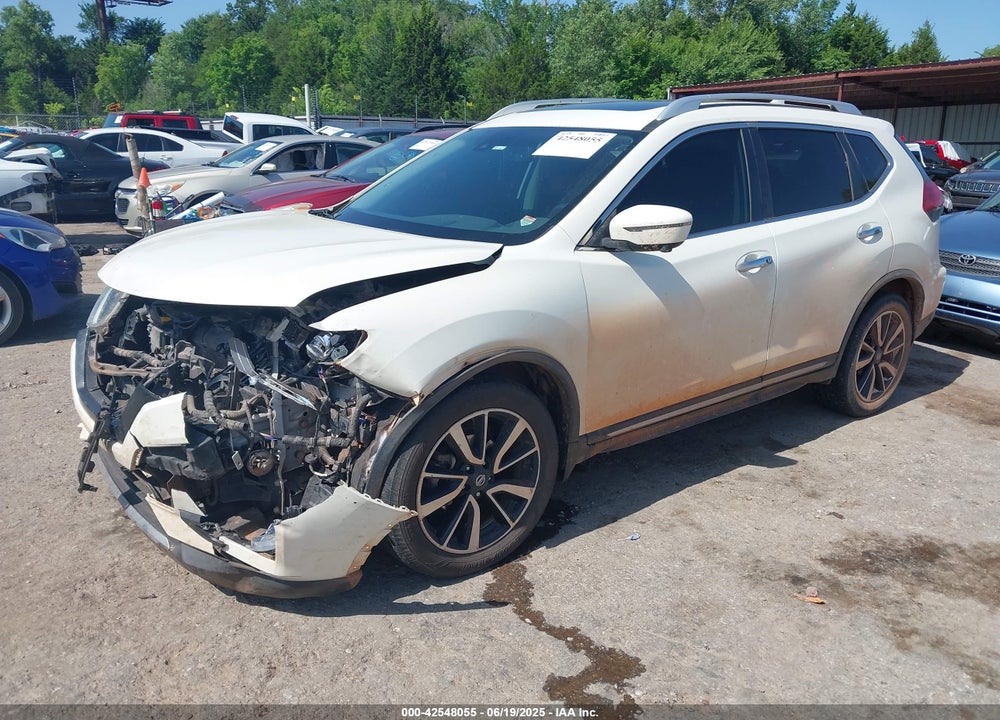 2018 NISSAN ROGUE VIN: JN8AT2MV2JW325300