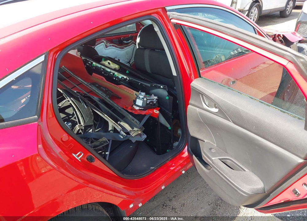 2019 HONDA CIVIC VIN: 2HGFC2F60KH567561