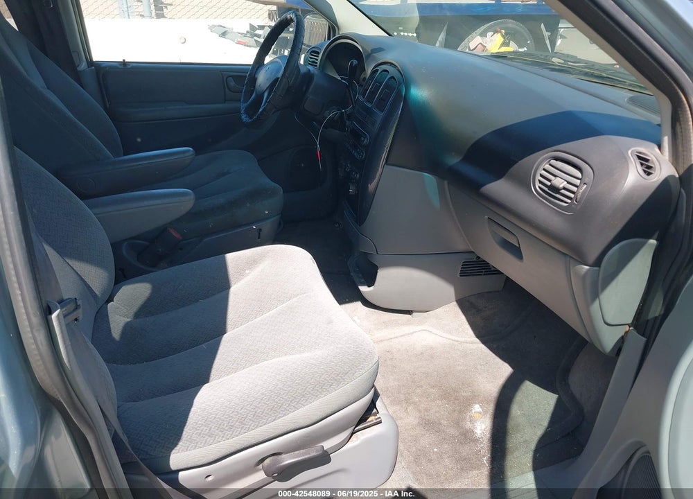 2005 DODGE CARAVAN SXT VIN: 1D4GP45R25B284206
