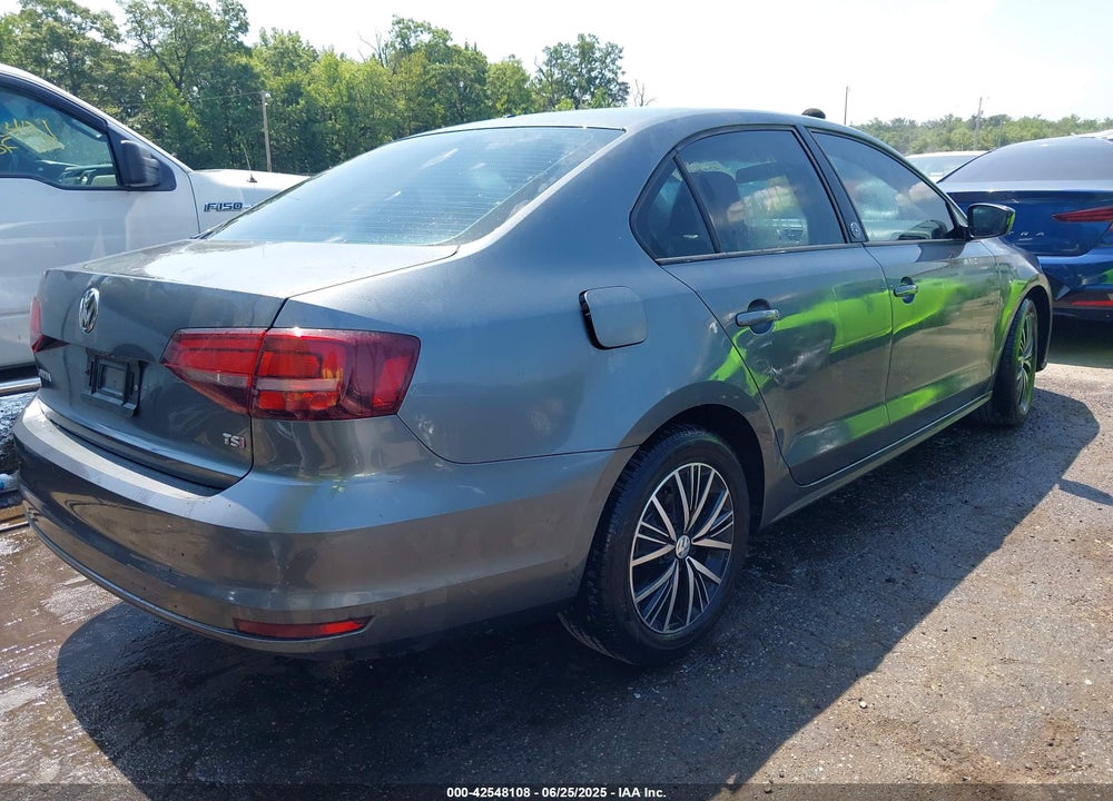 2018 VOLKSWAGEN JETTA VIN: 3VWDB7AJ1JM214647