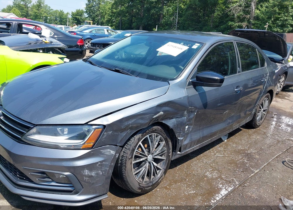 2018 VOLKSWAGEN JETTA VIN: 3VWDB7AJ1JM214647