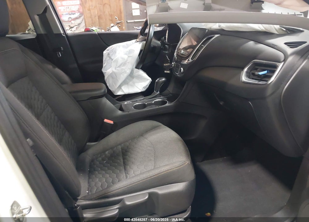 2019 CHEVROLET EQUINOX LT VIN: 2GNAXVEX3K6265807