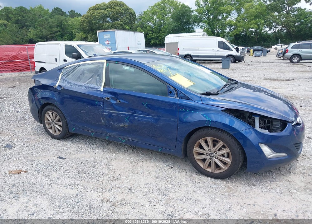 2015 HYUNDAI ELANTRA VIN: 5NPDH4AE8FH633501