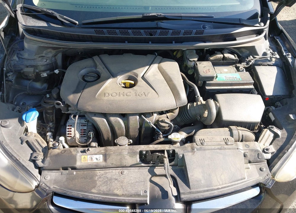 2016 HYUNDAI ELANTRA VIN: 5NPDH4AE3GH681408