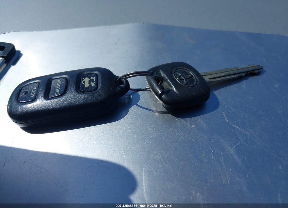 2006 TOYOTA CAMRY LE VIN: 4T1BE32K06U130108