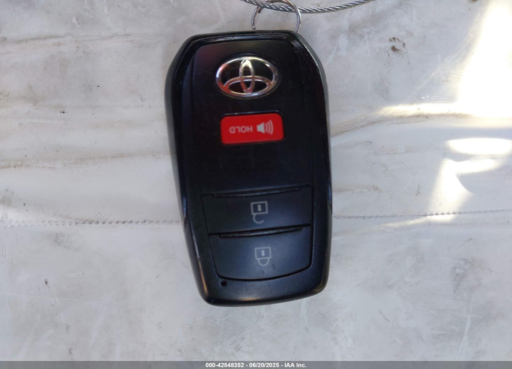 2022 TOYOTA COROLLA CROSS VIN: 7MUBAABGXNV016982