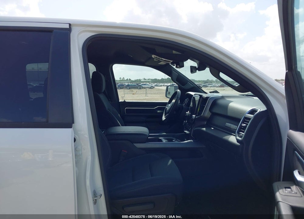 2025 RAM 1500 VIN: 1C6SRFFP6SN563041