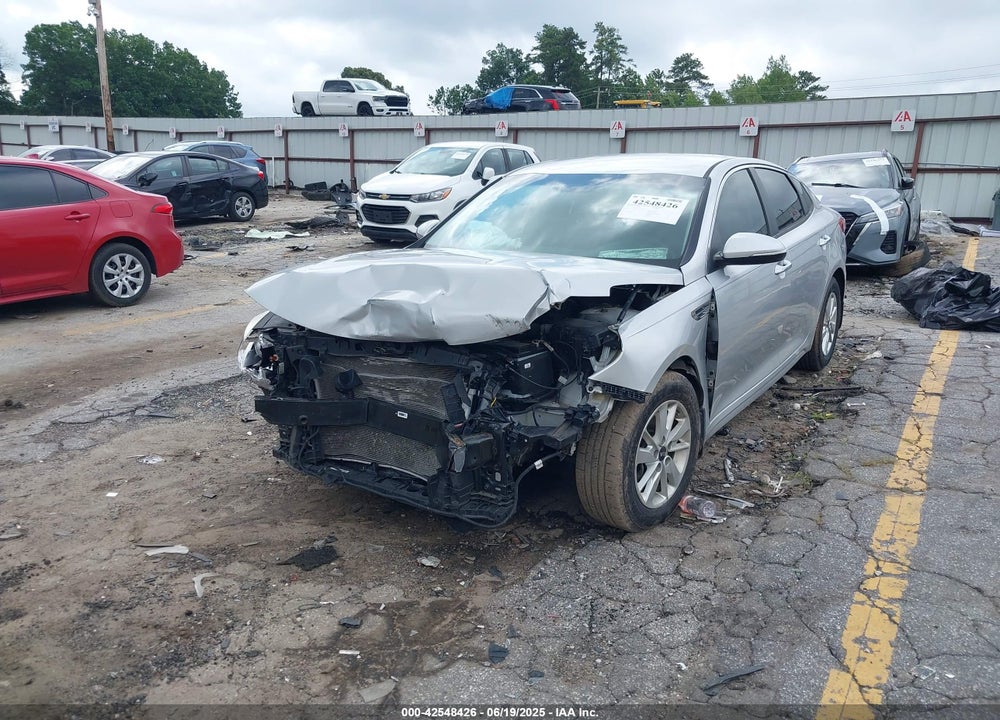 2017 KIA OPTIMA VIN: KNAGT4L31H5177543