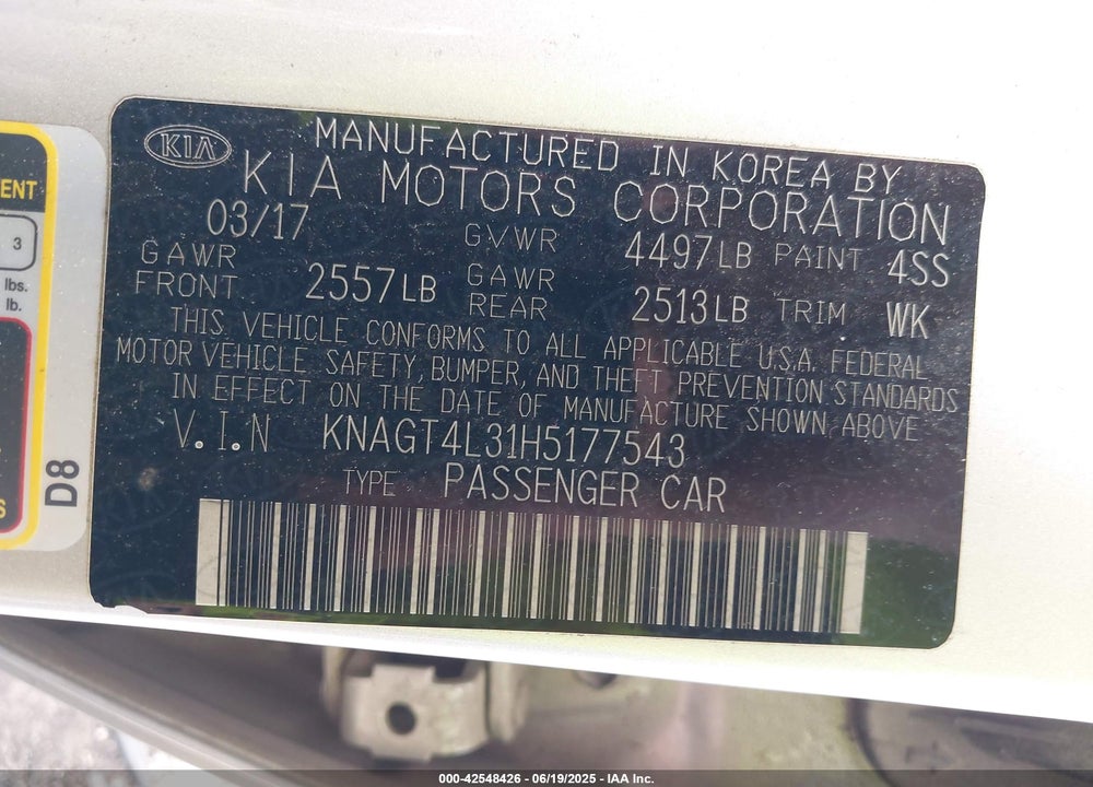 2017 KIA OPTIMA VIN: KNAGT4L31H5177543