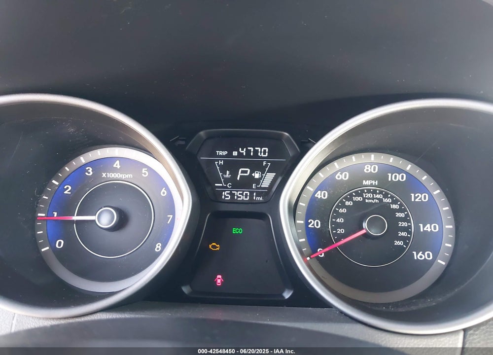 2015 HYUNDAI ELANTRA VIN: KMHDH4AE7FU329464