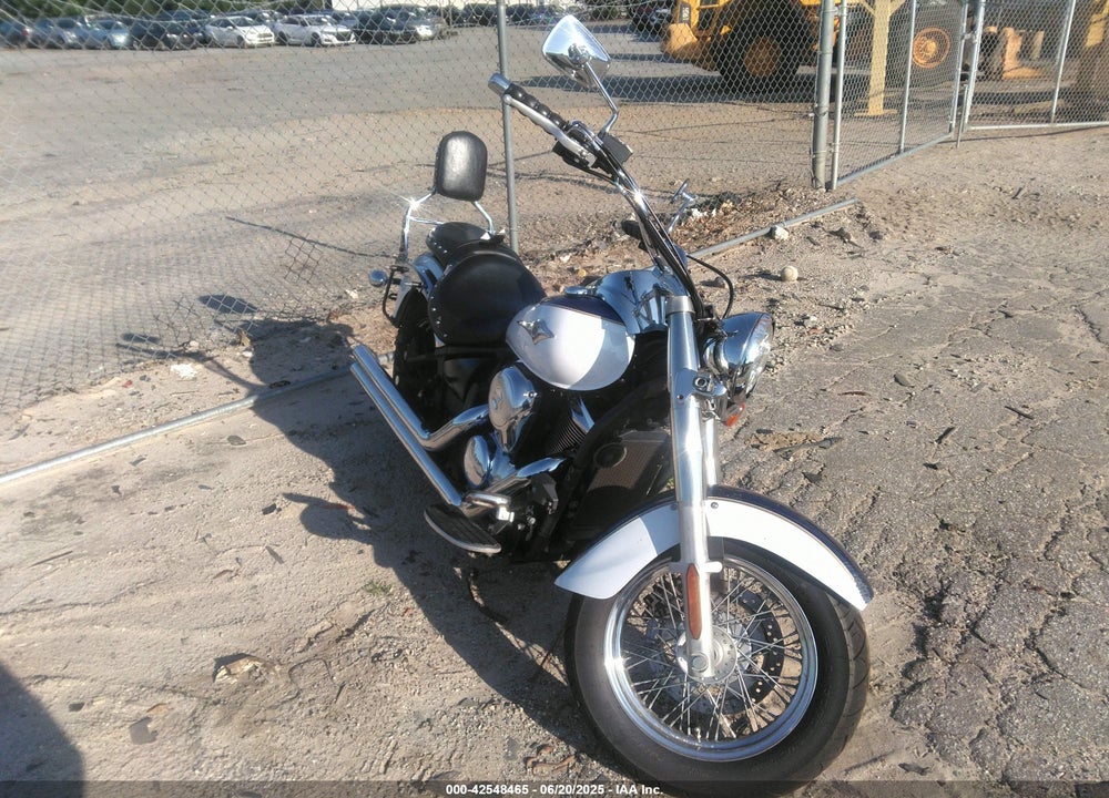 2013 KAWASAKI VN900 D VIN: JKAVN2D18DA048426