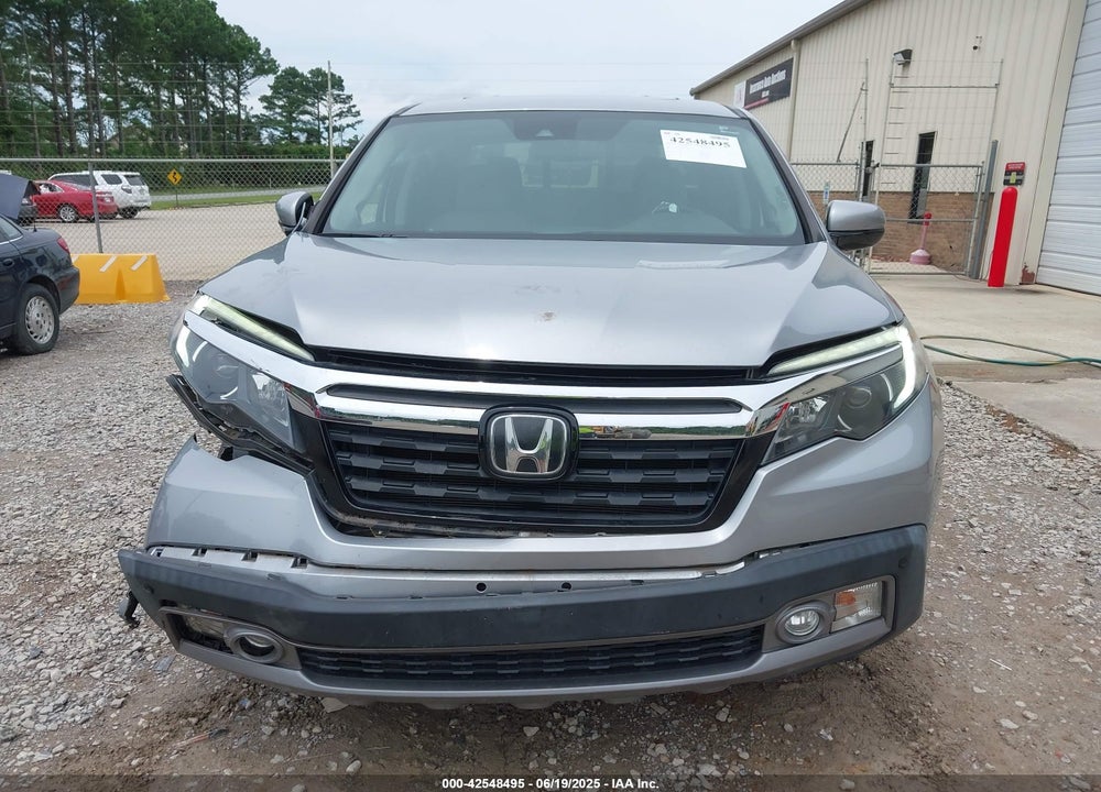 2019 HONDA RIDGELINE VIN: 5FPYK3F75KB019660
