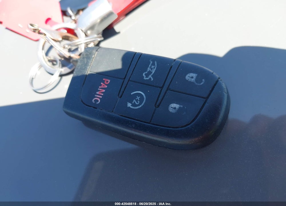 2019 DODGE CHARGER VIN: 2C3CDXBG9KH665048