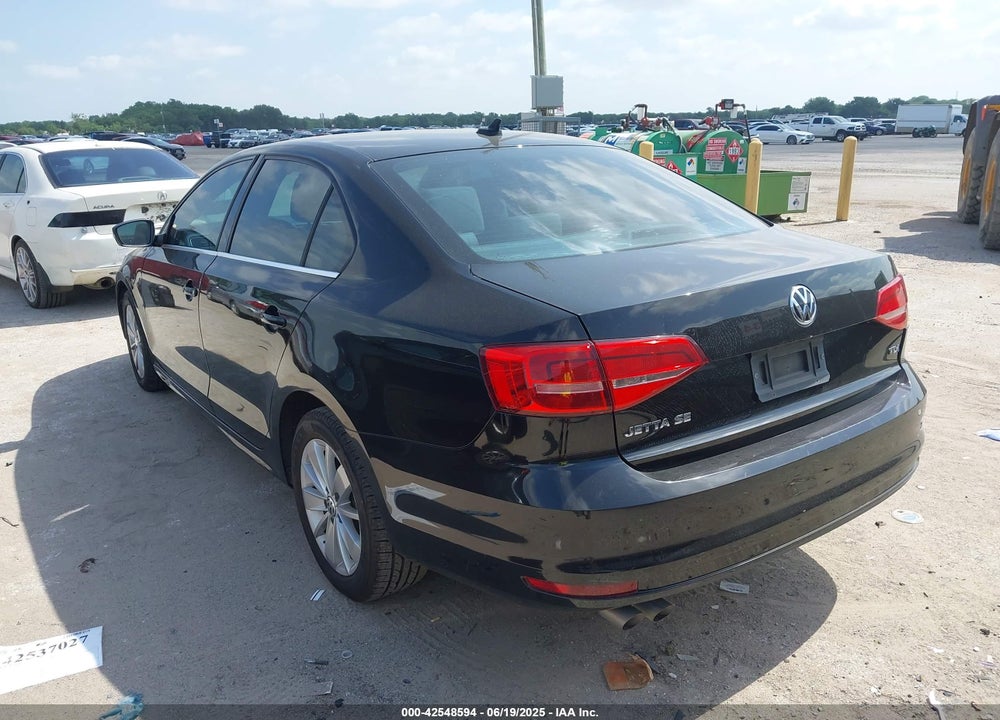 2015 VOLKSWAGEN JETTA VIN: 3VWLA7AJ7FM219342