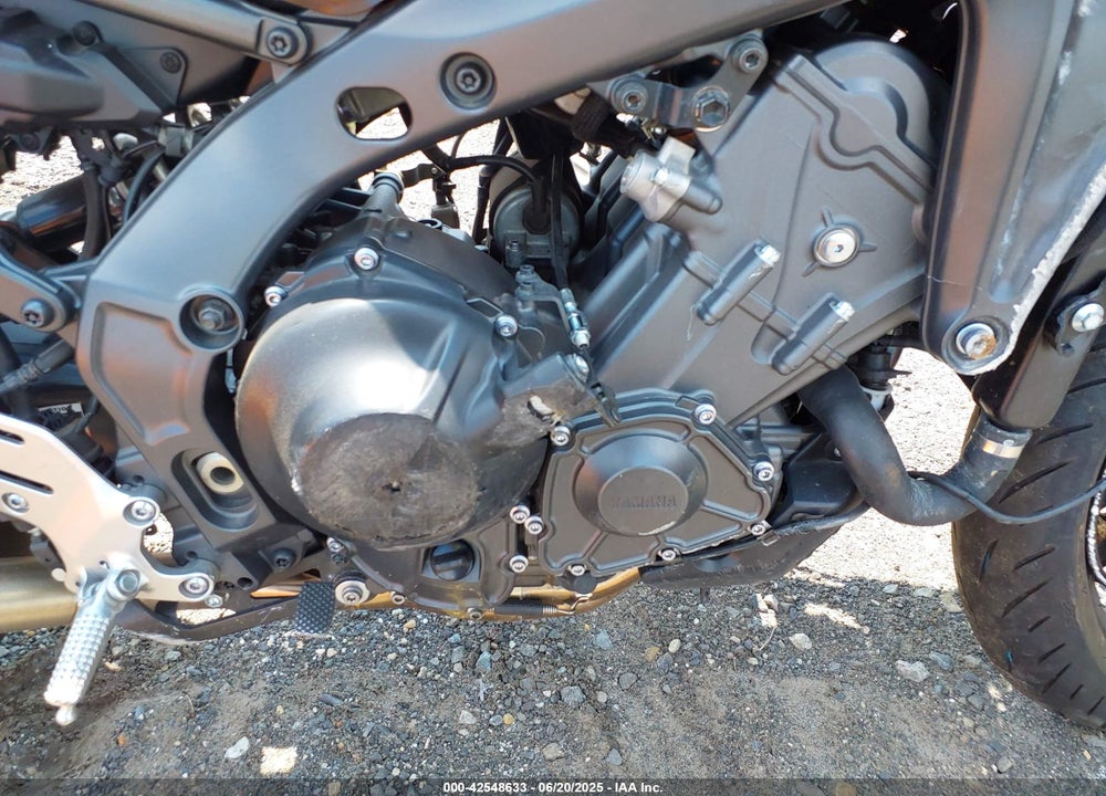 2021 YAMAHA MT09 VIN: JYARN71E6MA001239