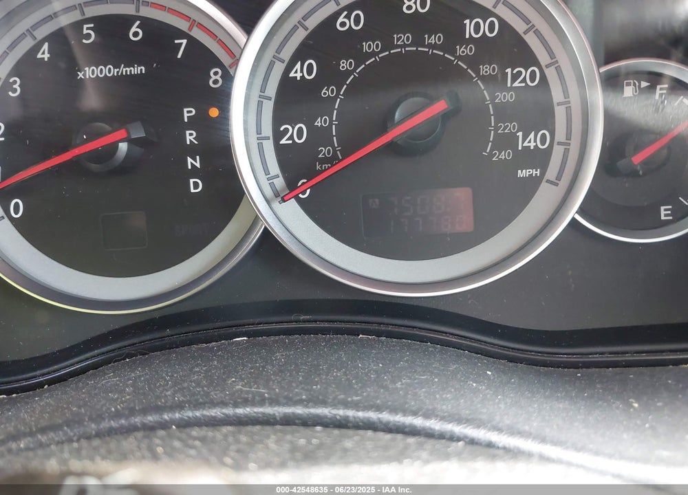 2005 SUBARU LEGACY 2.5I VIN: 4S3BP616157324230