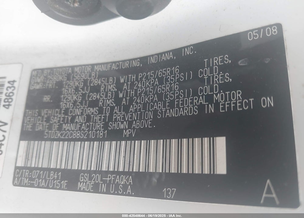 2008 TOYOTA SIENNA XLE VIN: 5TDZK22C88S210181