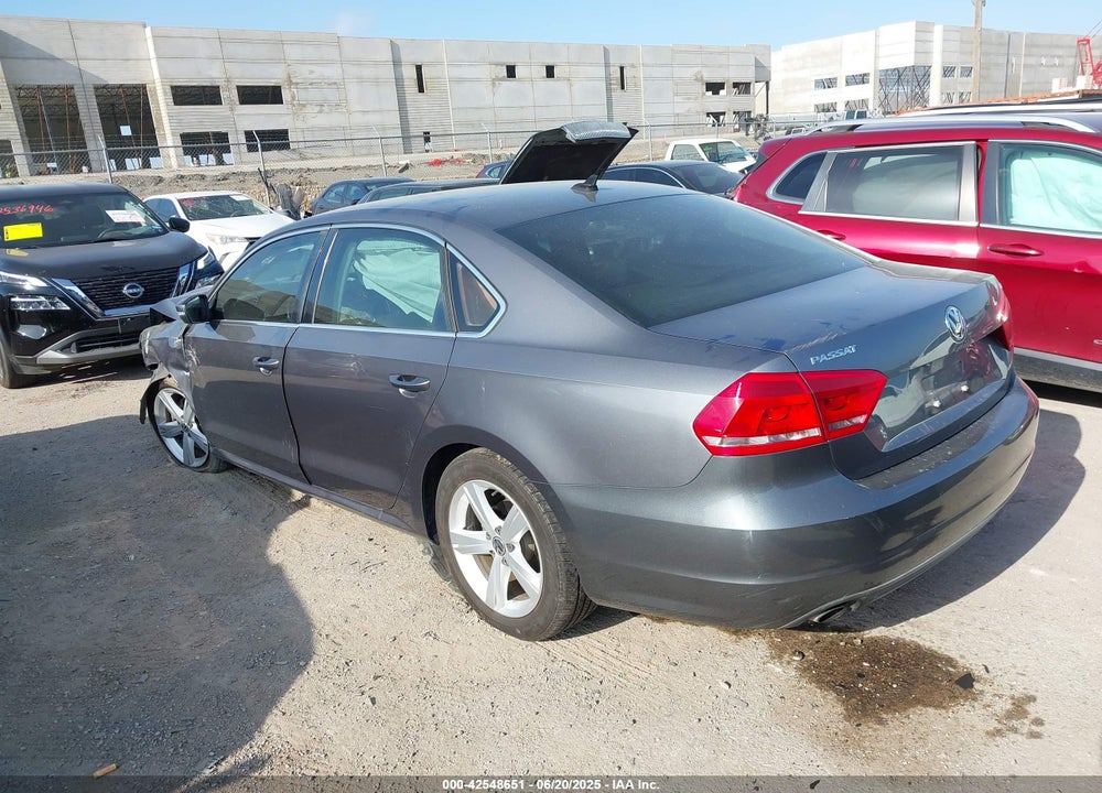 2014 VOLKSWAGEN PASSAT VIN: 1VWAS7A37EC044810