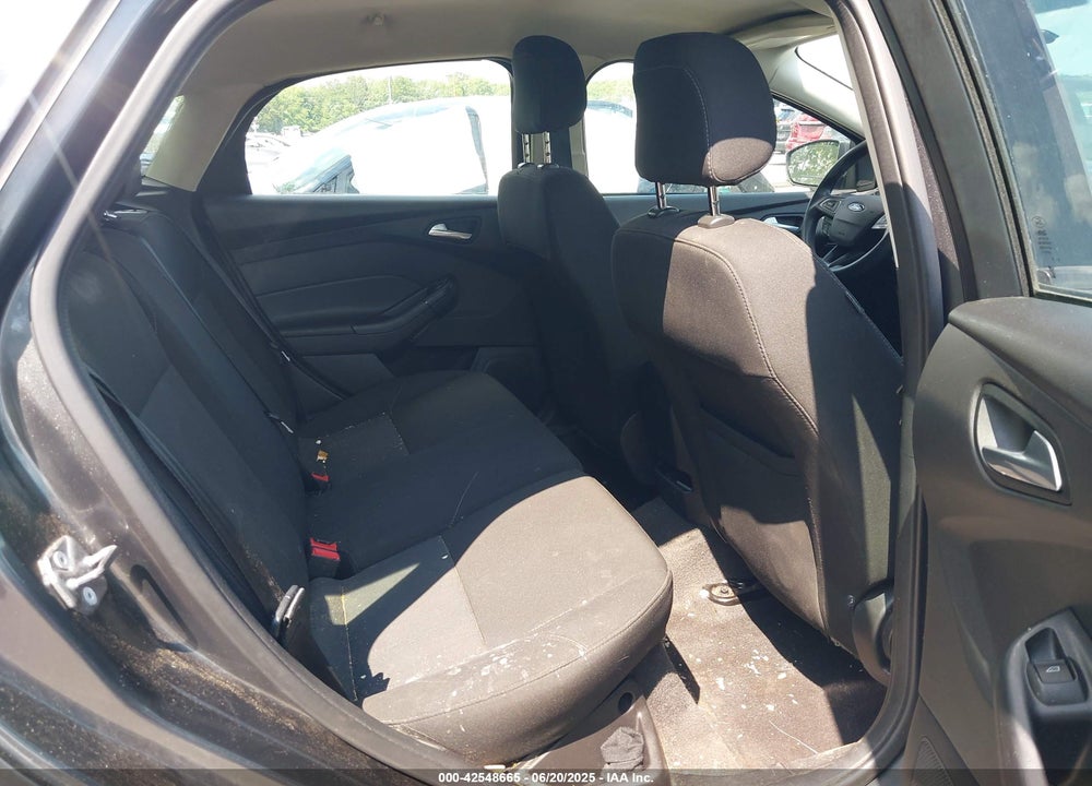 2018 FORD FOCUS VIN: 1FADP3K28JL272234