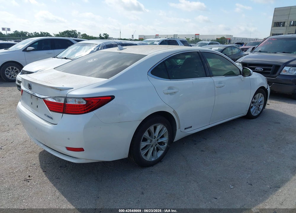 2013 LEXUS ES 300H VIN: JTHBW1GG7D2014180
