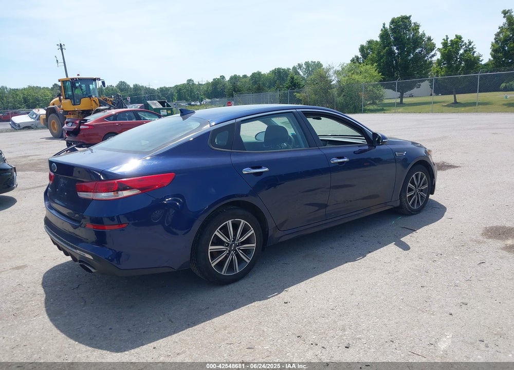 2019 KIA OPTIMA LX VIN: 5XXGT4L32KG360245