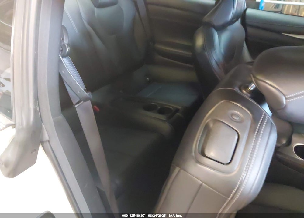 2018 INFINITI Q60 VIN: JN1CV7EL1JM250032