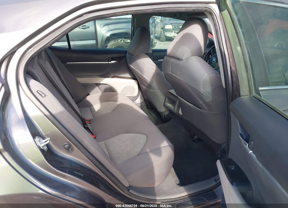 2022 TOYOTA CAMRY VIN: 4T1C11AK8NU055100