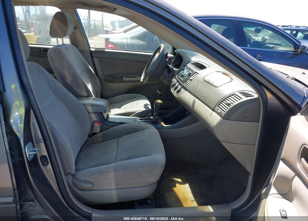 2004 TOYOTA CAMRY LE VIN: 4T1BE32K74U797691
